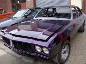 Purple Holden Restoration 08